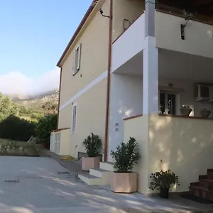 Casa Oleandri Hébergement de vacances Golfo Aranci