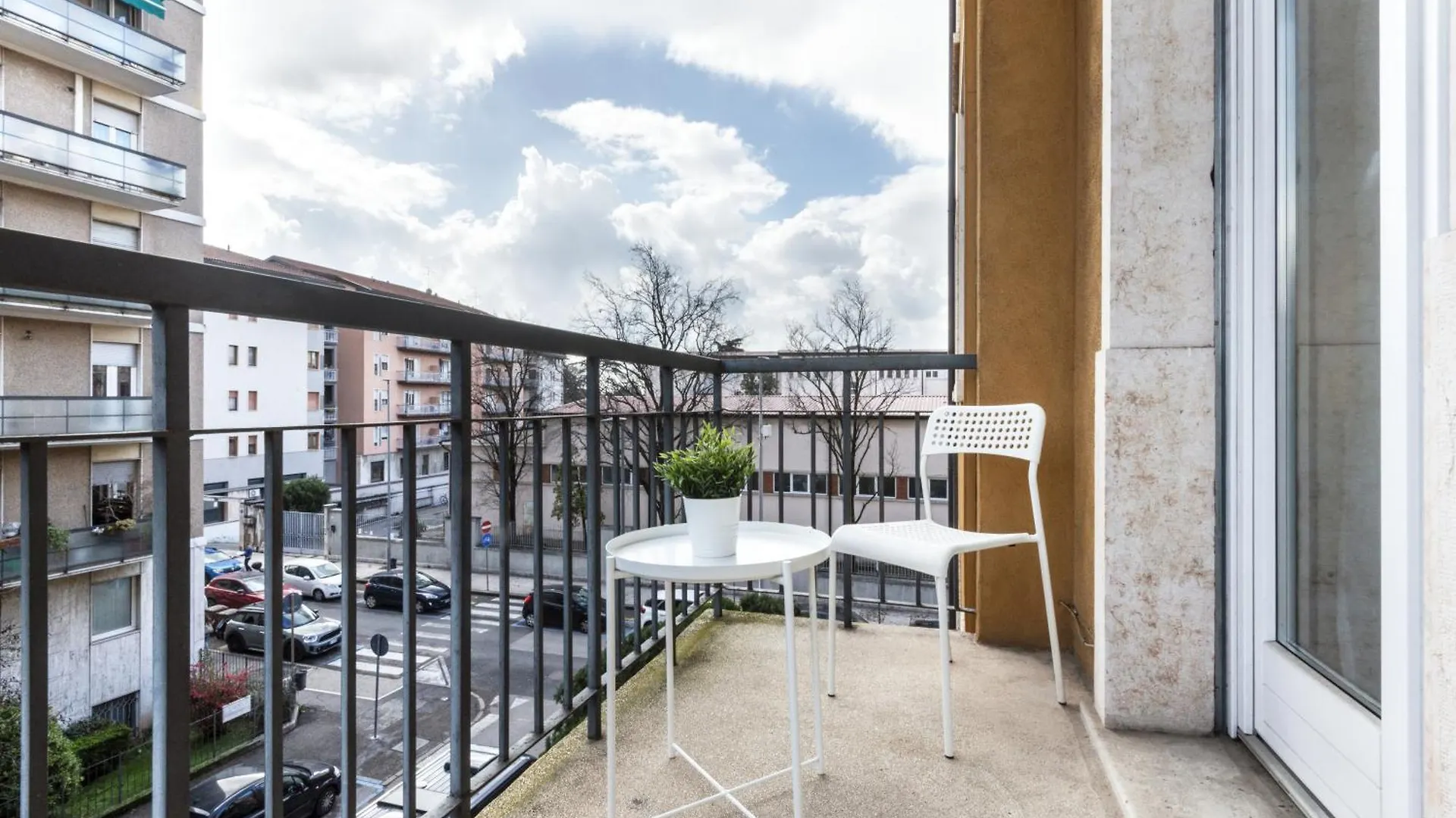 Apartment Deluxe Home Verona