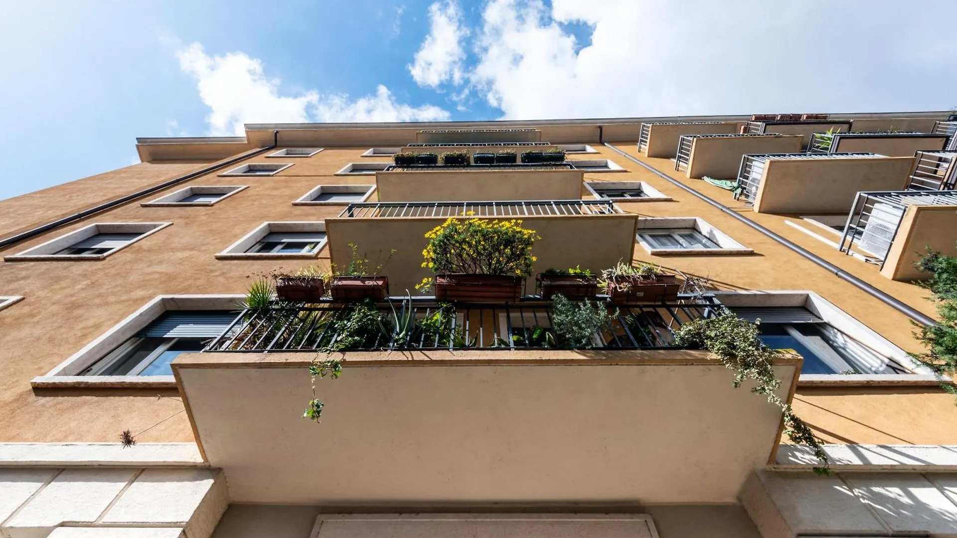 Apartment Deluxe Home Verona