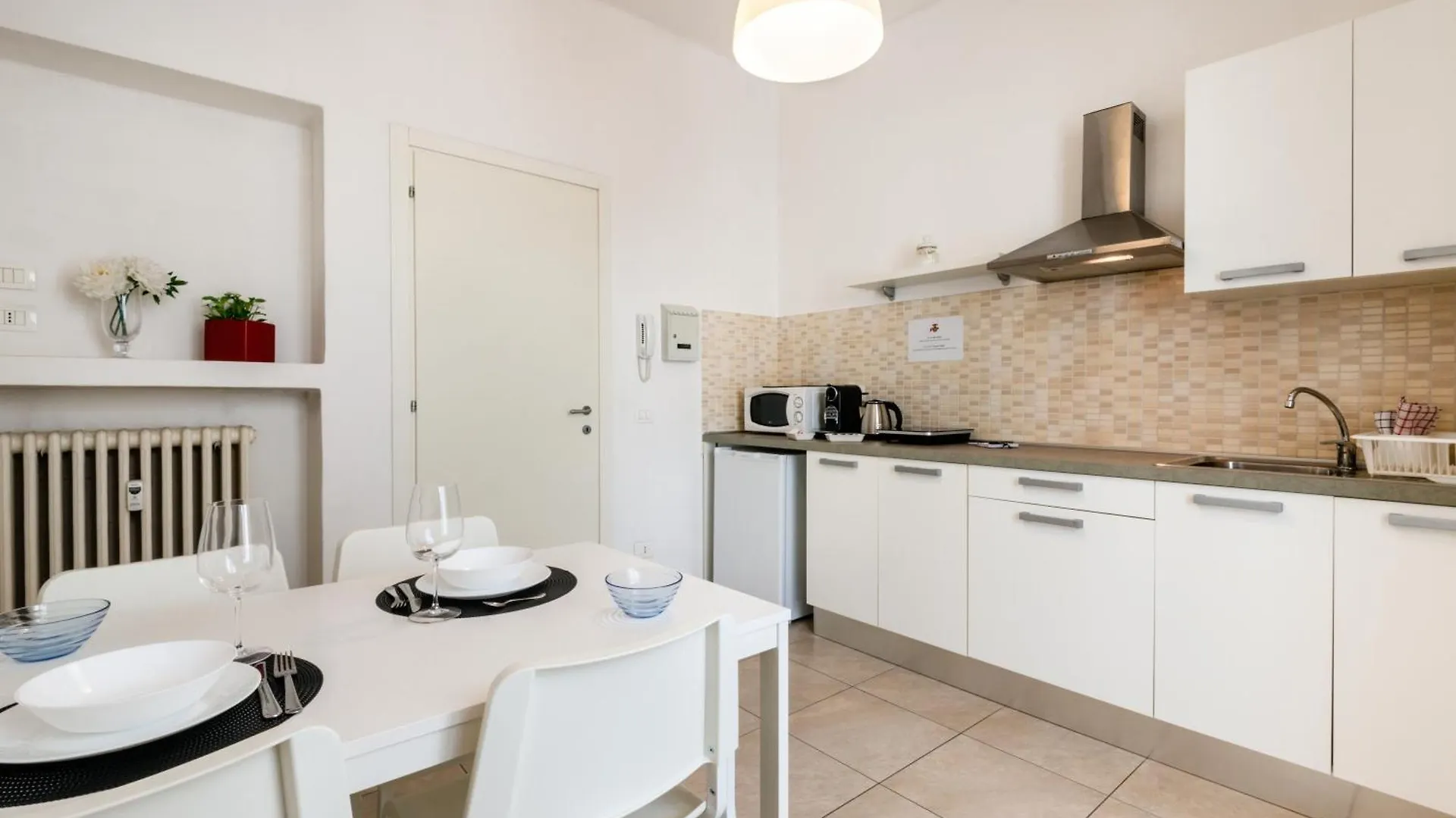 Deluxe Home Verona 0*,  Italy