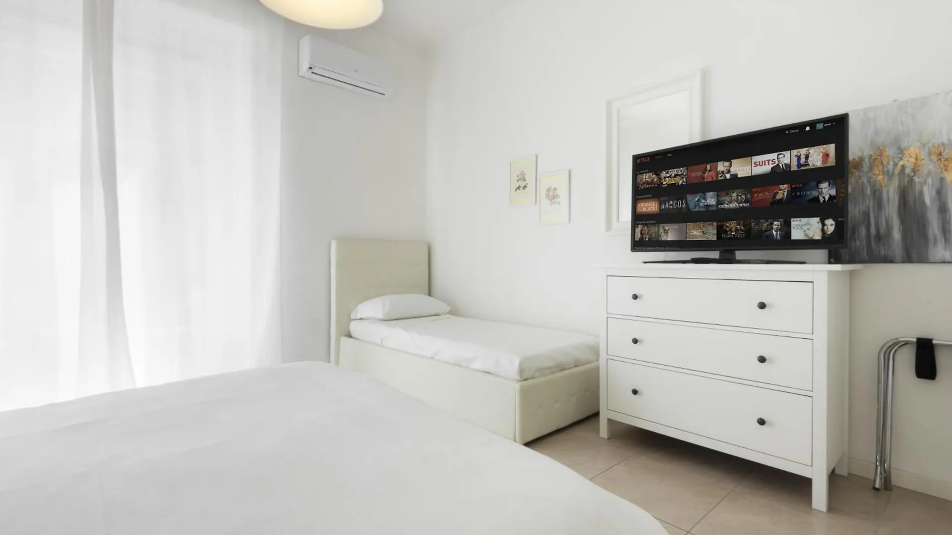 Deluxe Home Verona 0*,  Italy