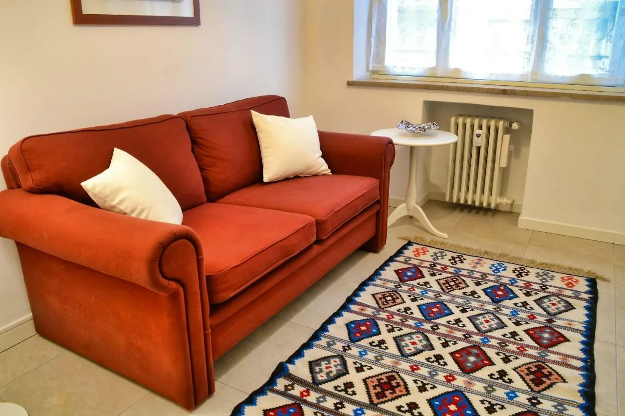 Apartment Deluxe Home Verona