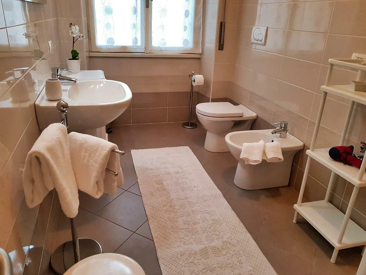 Deluxe Home Verona
